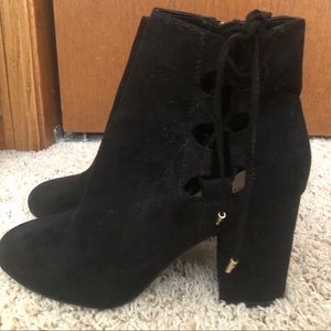 American Eagle booties